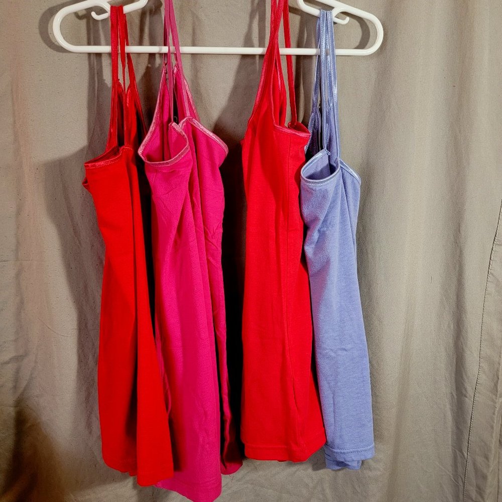 🎀 Pack of 4 🎀 Reds, Pinks, Purple 🎀 Aviva & Ambiance Apparel 🎀 Medium 🎀